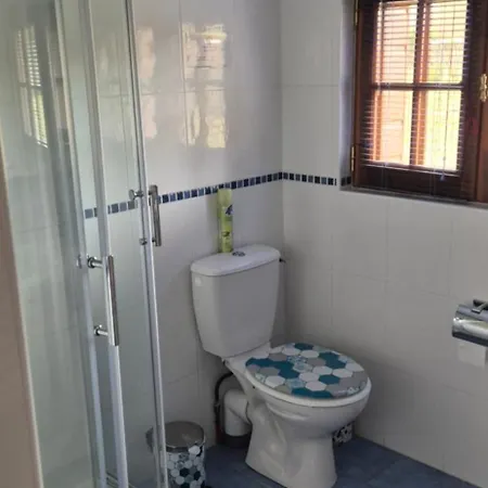 Le Petit De La Varenne * Saint-Hellier