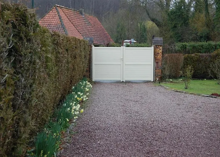 Le Petit De La Varenne Holiday home